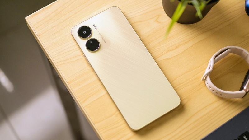 Dấu hiệu và nguyên nhân cần thay nắp lưng Vivo Y16 Dấu hiệu và nguyên nhân cần thay nắp lưng Vivo Y16