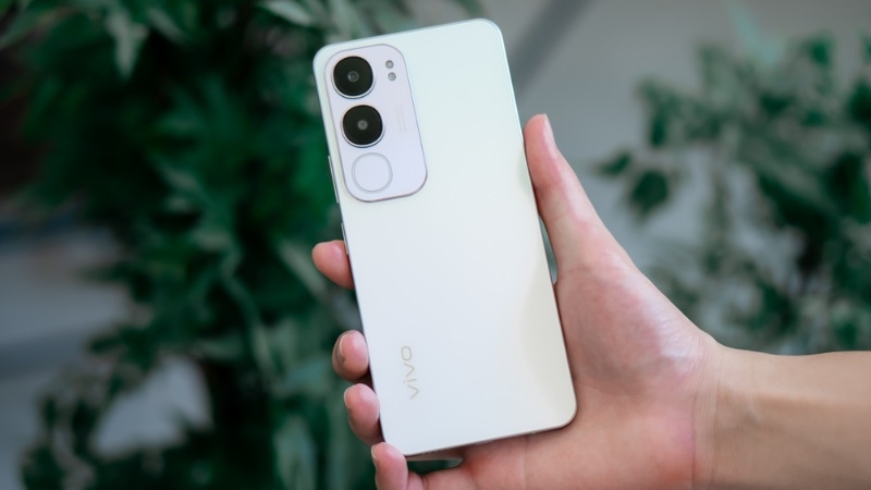 Khi nào cần thay nắp lưng Vivo Y19s?
