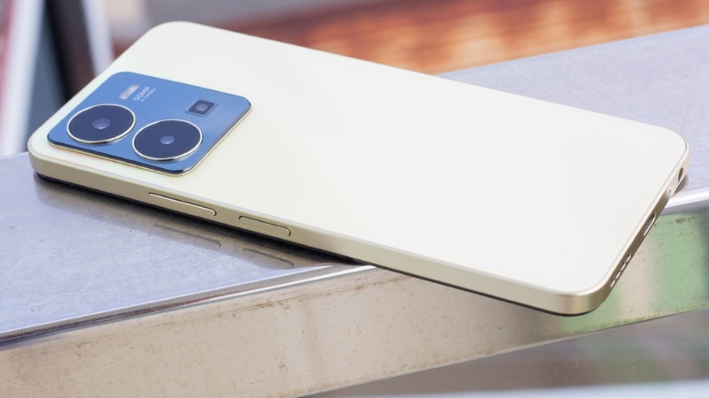 Khi nào cần thay nắp lưng Vivo Y35? Khi nào cần thay nắp lưng Vivo Y35?