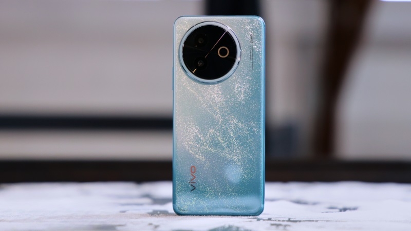 Dấu hiệu và nguyên nhân cần thay nắp lưng Vivo Y39 Dấu hiệu và nguyên nhân cần thay nắp lưng Vivo Y39