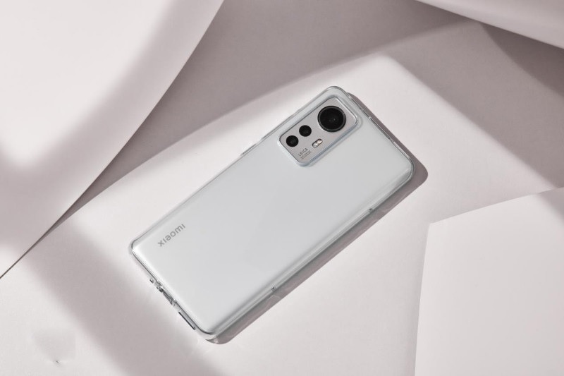 Những biểu hiện cho thấy bạn cần thay thế nắp lưng Xiaomi 12s 5G