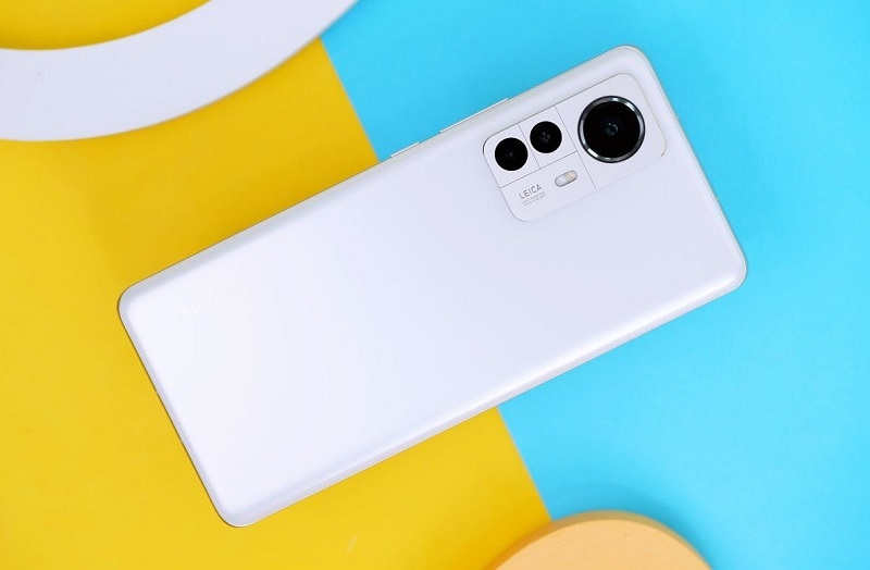 Bật mí những dấu hiệu hỏng nắp lưng Xiaomi 12s Pro 5G