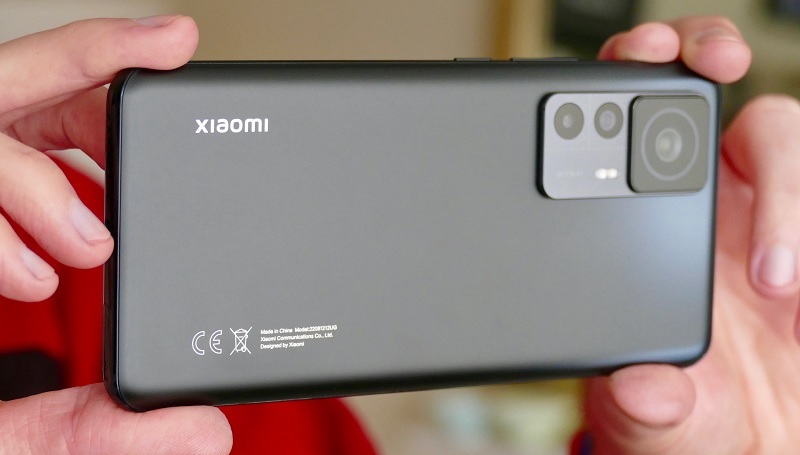 Trường hợp nào cần thay nắp lưng Xiaomi 12T Pro?