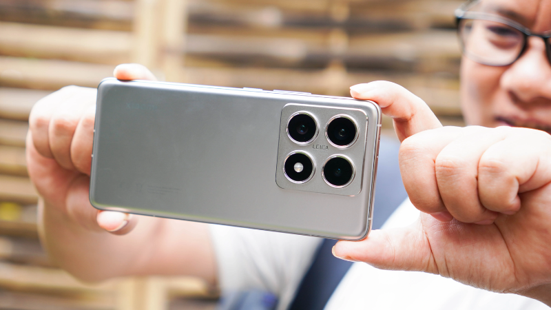 thay-nap-lung-xiaomi-14t-pro-1