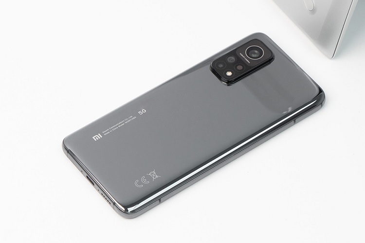 Lý do cần thay kính lưng - nắp lưng Xiaomi Mi 10T Pro mới