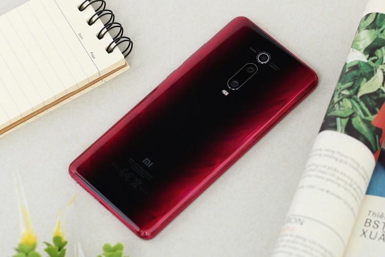 Khi nào cần thay nắp lưng Xiaomi Mi 9T?