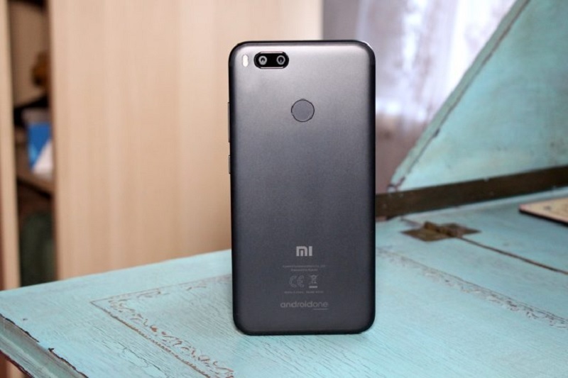 Dịch vụ thay nắp lưng Xiaomi Mi A1 chất lượng giá rẻ tại Techcare