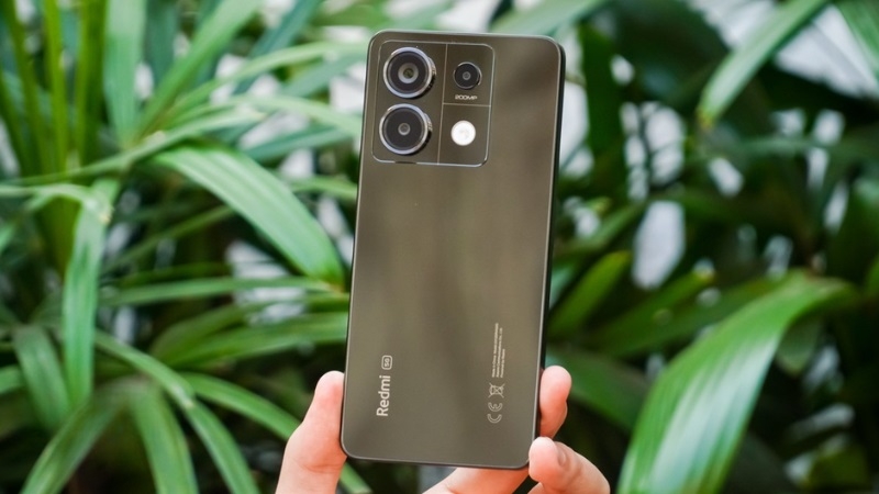 Khi nào cần thay nắp lưng Xiaomi Redmi Note 13 Pro 5G?