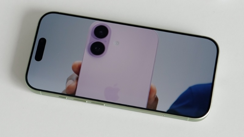 Dấu hiệu và nguyên nhân cần thay pin iPhone 17