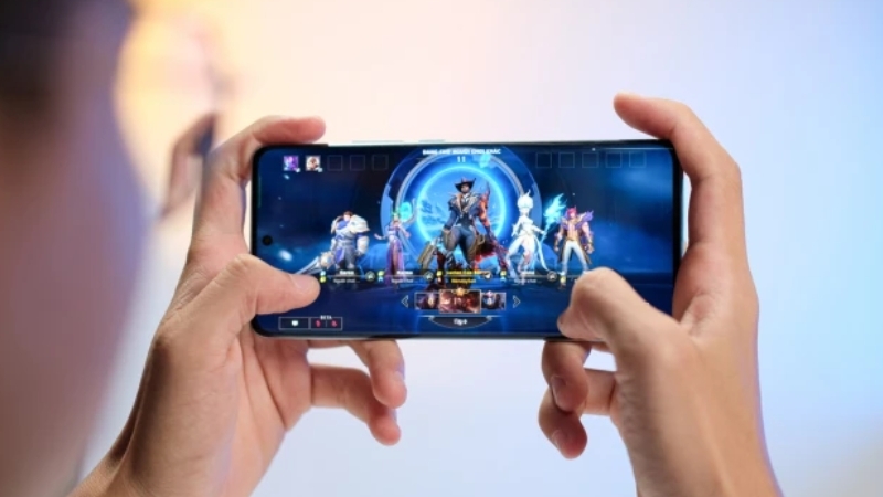 thay-pin-oppo-reno-10-pro-uy-tin