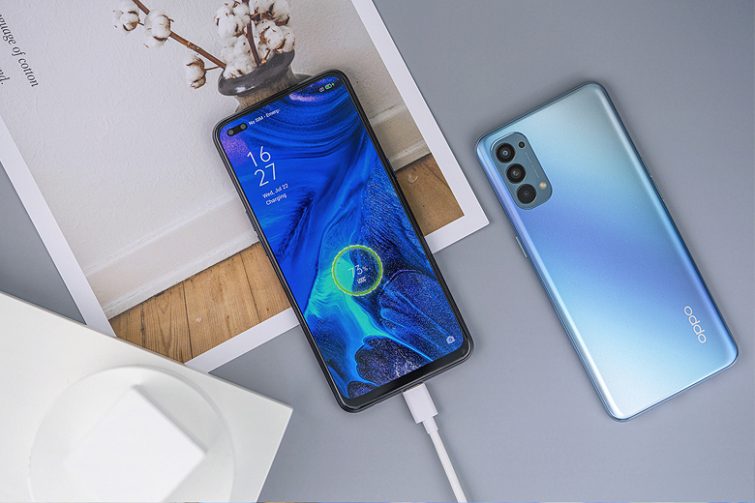 thay-pin-oppo-reno4