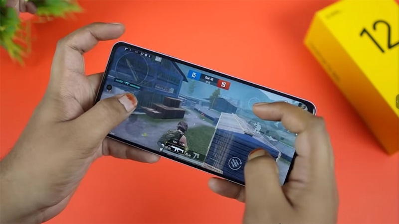 Nhận biết khi nào cần thay pin Realme 12