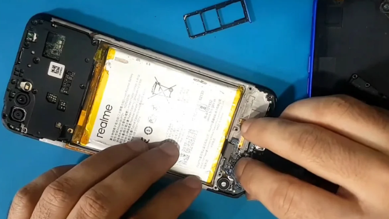 thay-pin-realme-c2-2