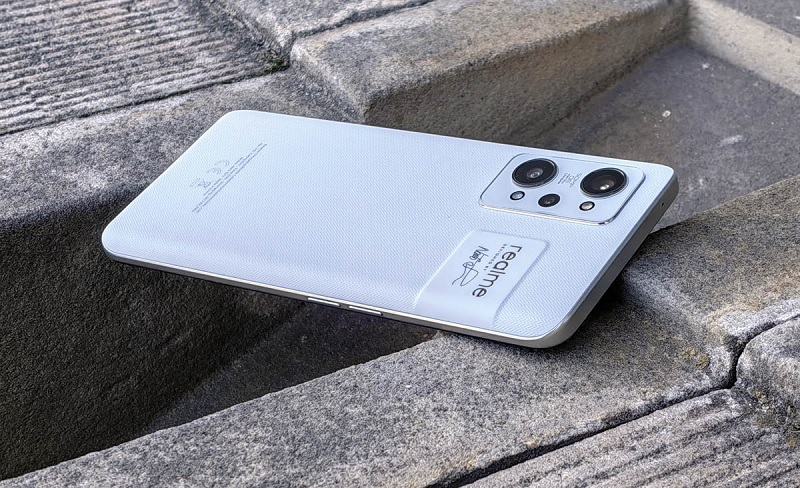 Biểu hiện điện thoại Realme GT2 bị lỗi hỏng pin là gì?