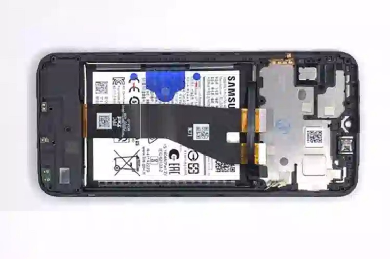 Techcare - Địa chỉ thay pin thay pin Samsung Galaxy A14 chính hãng giá rẻ