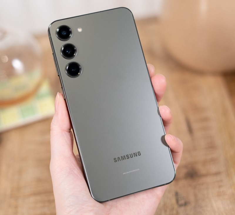 Dấu hiệu cần thay pin Samsung Galaxy S23 Plus là gì?