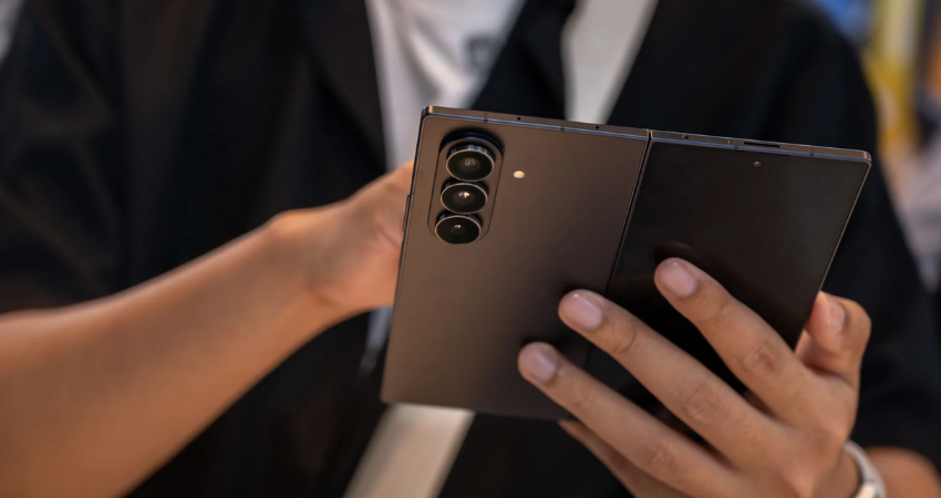 thay-pin-samsung-z-fold-7