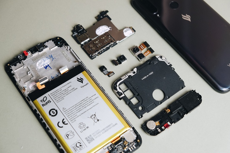 Thay pin điện thoại Vsmart Joy 3