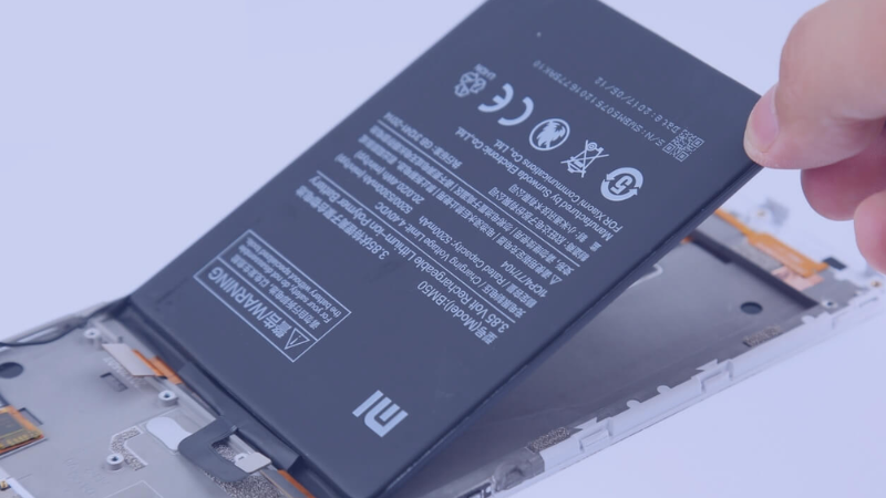 thay-pin-xiaomi-14-da-nang