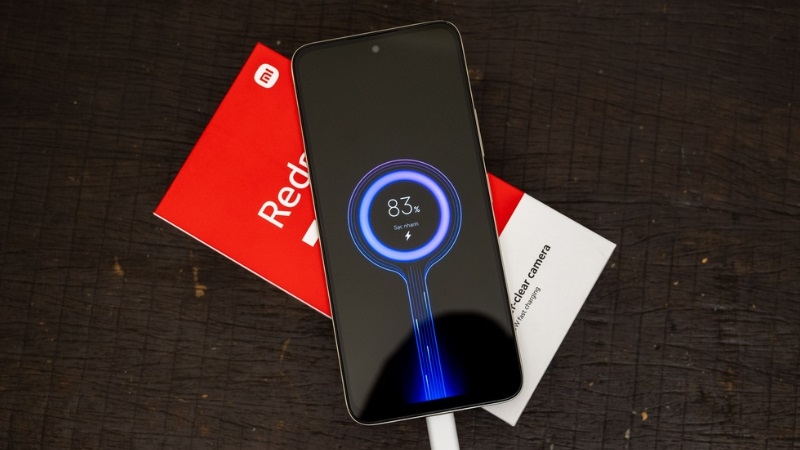 Dấu hiệu và nguyên nhân cần thay pin Xiaomi Redmi 13