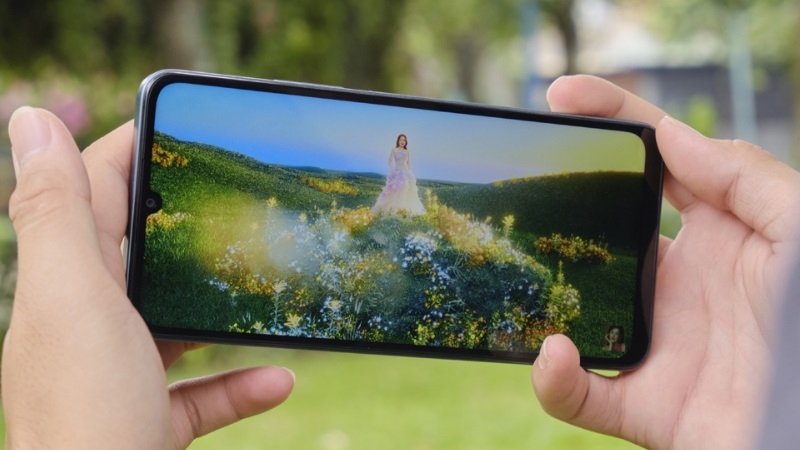 Dấu hiệu và nguyên nhân cần thay pin Xiaomi Redmi 13C