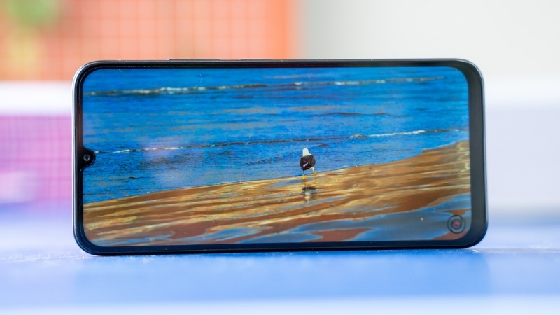 Khi Nào Bạn Cần Thay Pin Xiaomi Redmi 15C?