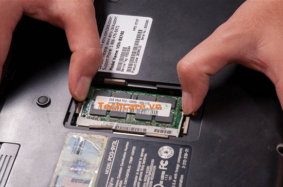 Thay ram laptop chất lượng giá rẻ