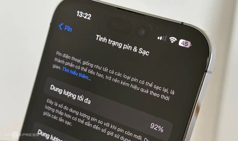 Tình trạng pin iPhone bao nhiêu là tốt?