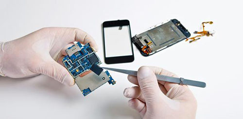 Sửa điện thoại HTC tại Techcare
